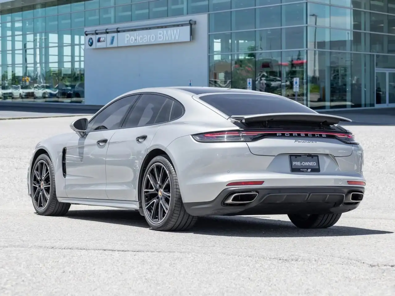 Porsche Panamera снимка Porsche Panamera