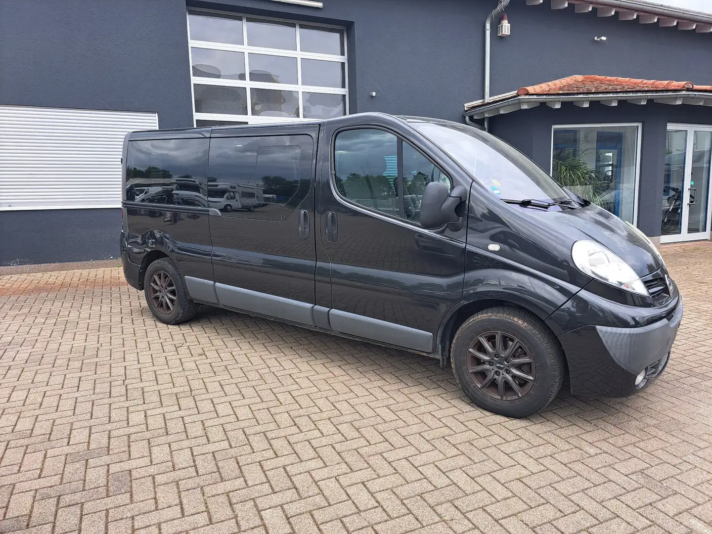 Nissan Primastar Kombi L2H1 2.9t (9 Sitze) - 2