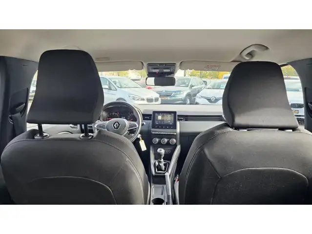 Renault Clio view 13