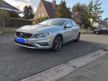 1.6 T4 Summum R-Design