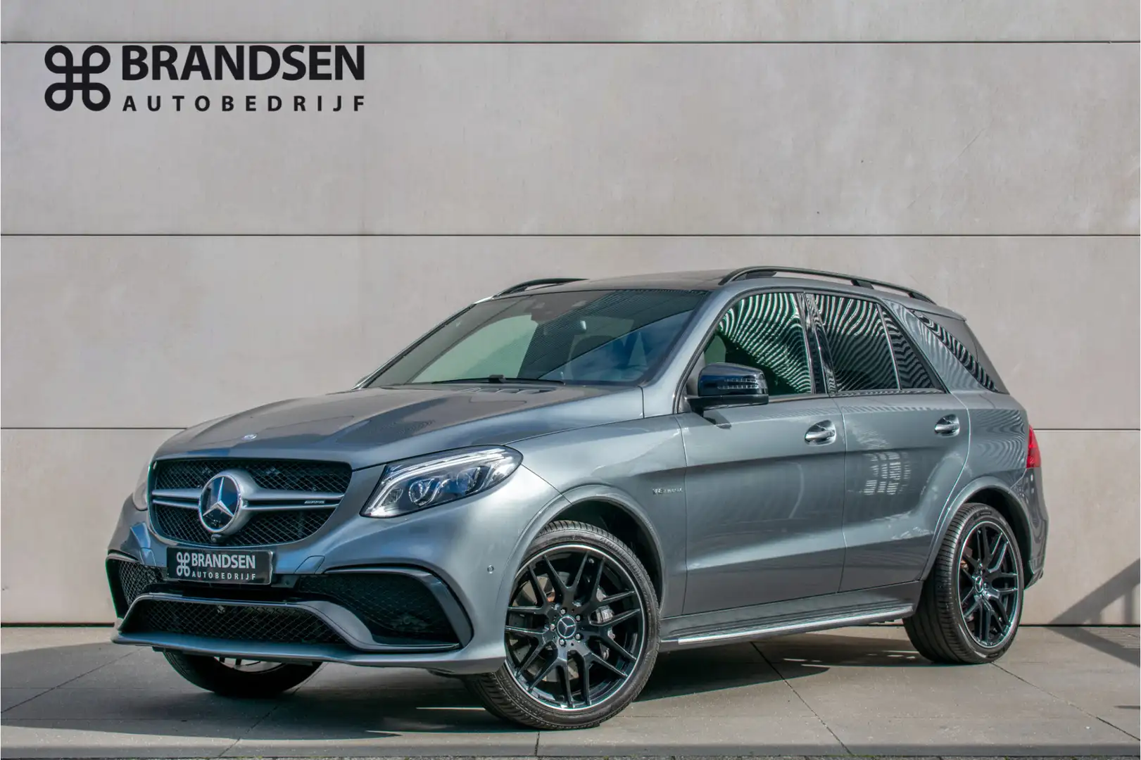 Mercedes-Benz GLE 63 AMG 4MATIC -ACC-Pano-Luchtvering-keyless-Trekhaak-Stan Grey - 1