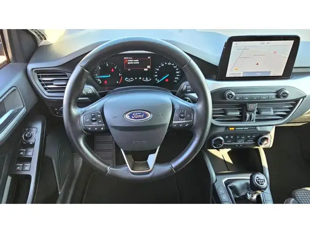 Ford Focus view 7