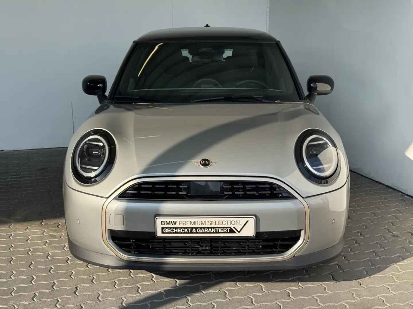 MINI Cooper C 3-trg. Navi.HUD.RFK.DrivingAs.Komfort srebrna - 1