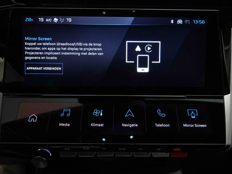 Peugeot 408 PHEV 225 AUT | EV Range 54km | GT | GPS | LED | Keyless | Camera — photo 14