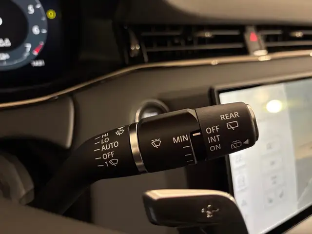 Land Rover Range Rover Evoque VELVET PHEV P269 Ansicht 25