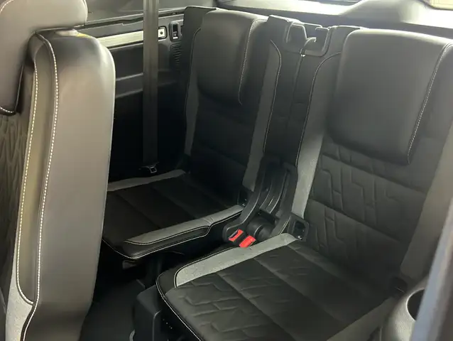 Volkswagen Touran view 7