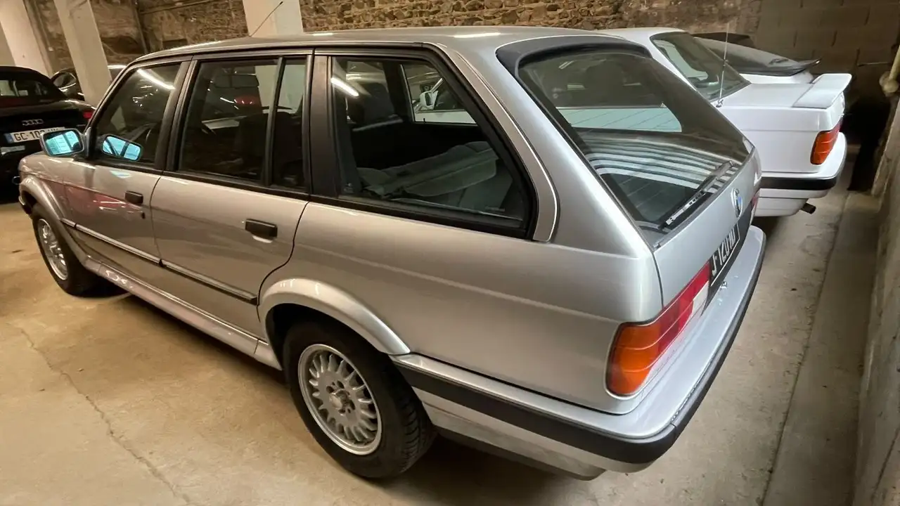 BMW 330 325IX, foto 2