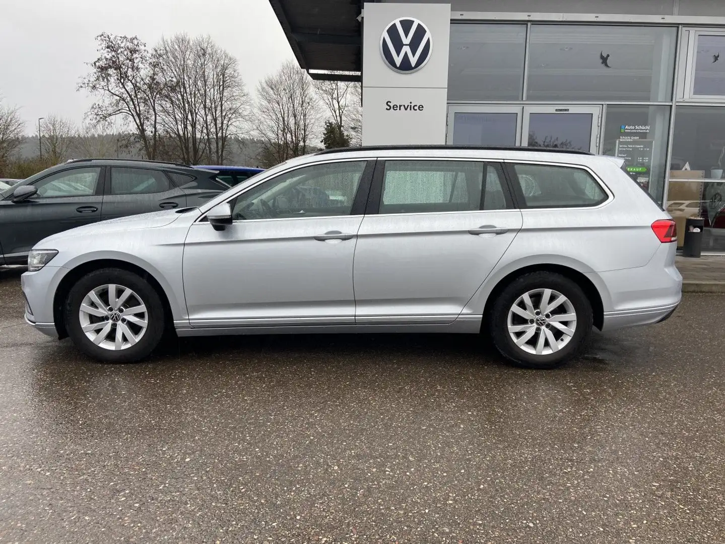 Volkswagen Passat Variant 2.0 TDI DSG BUSINESS NAVI+LED+AHK Argent - 2