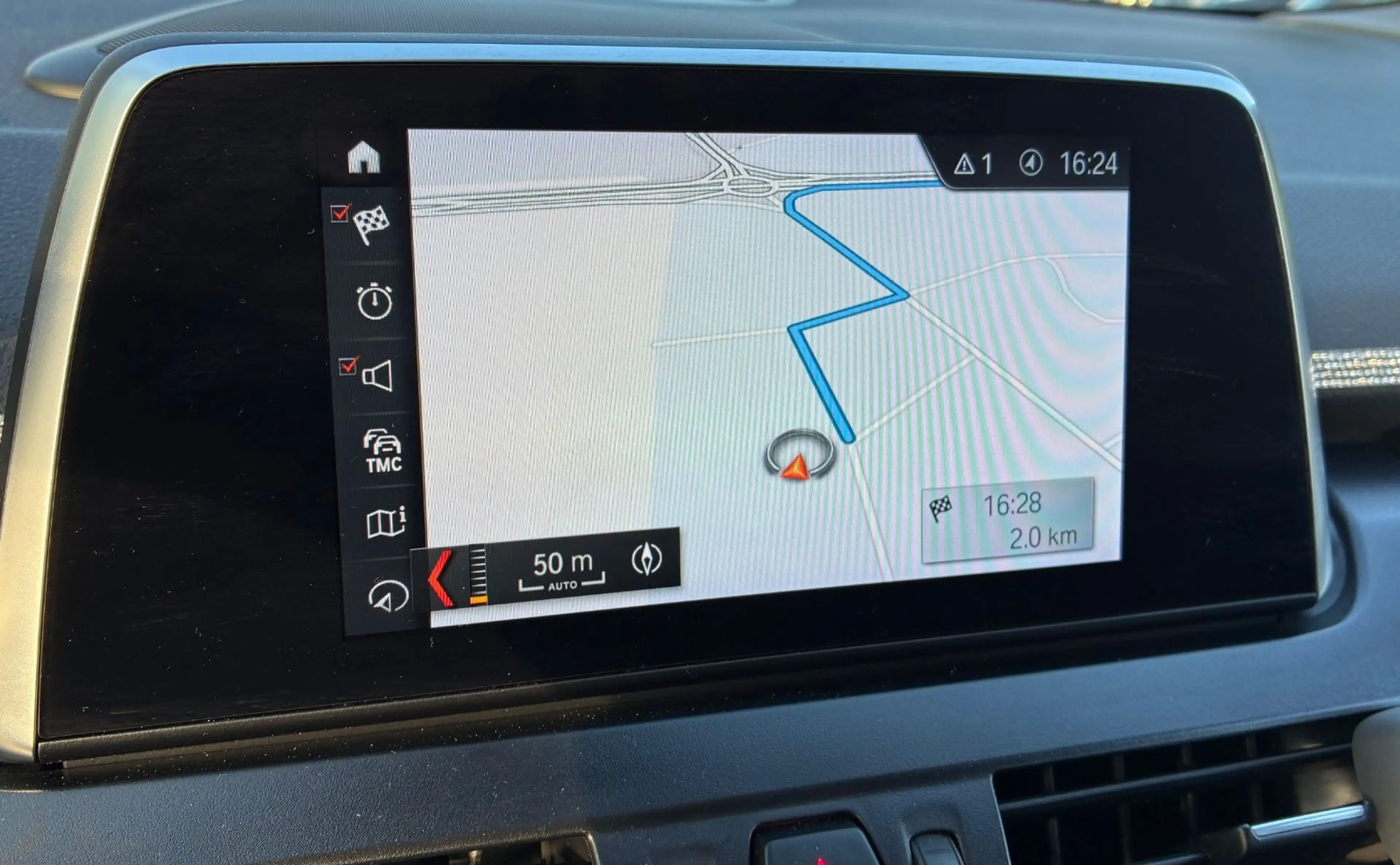 BMW 218 i Gran Tourer Advantage Navi Alu 7-Sitzer — photo 25