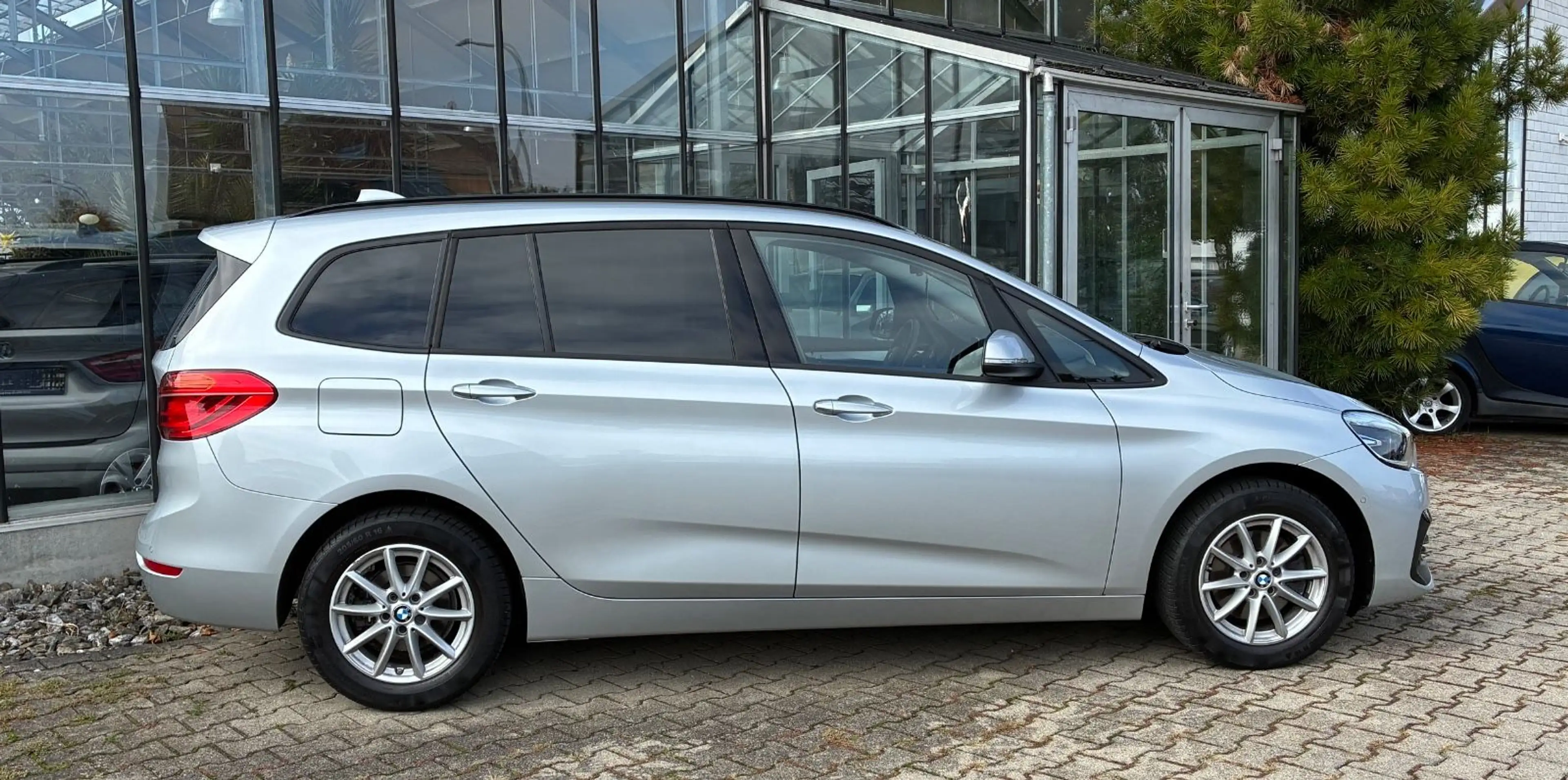BMW 218 i Gran Tourer Advantage Navi Alu 7-Sitzer — photo 9