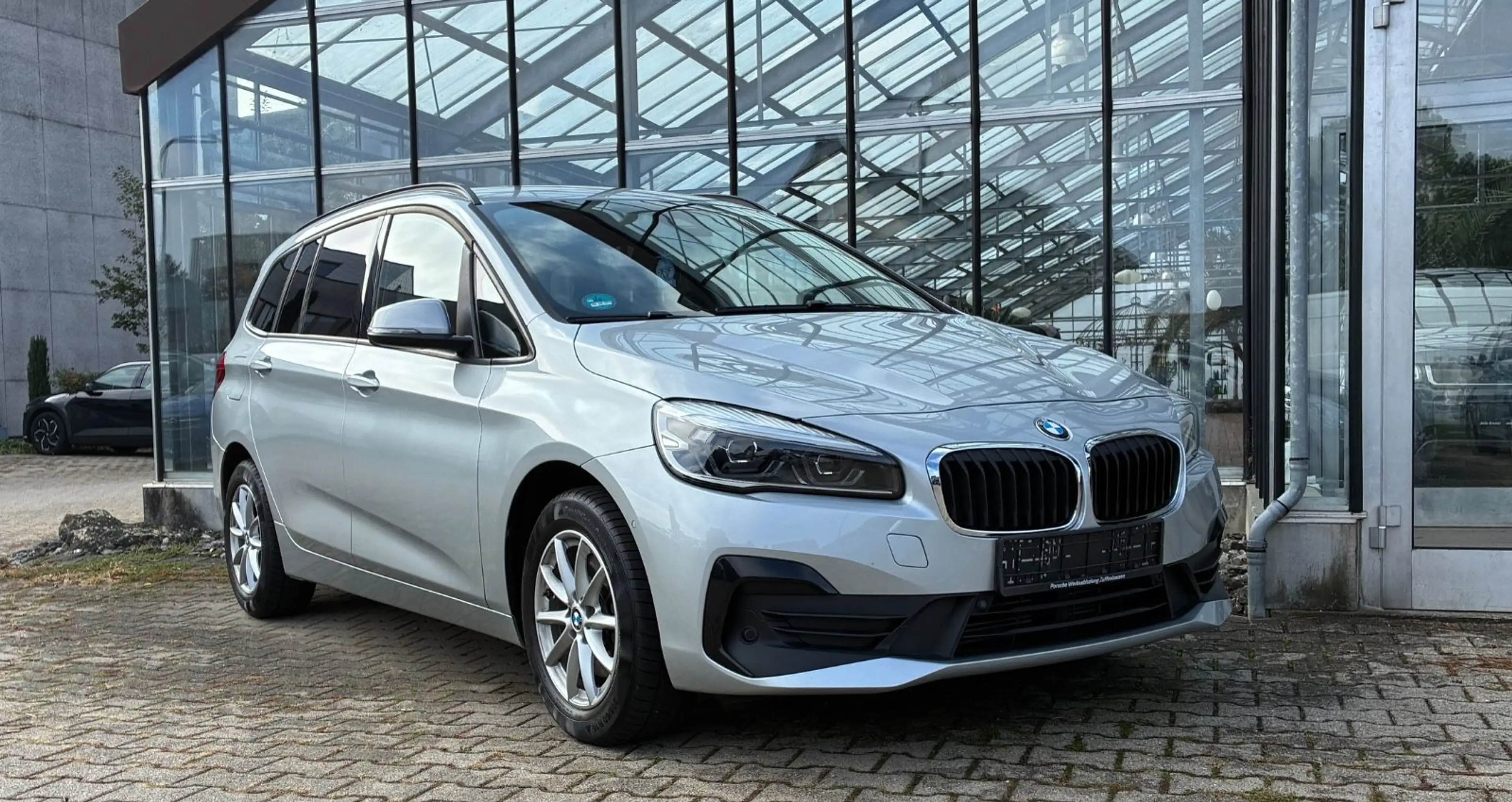 BMW 218 i Gran Tourer Advantage Navi Alu 7-Sitzer