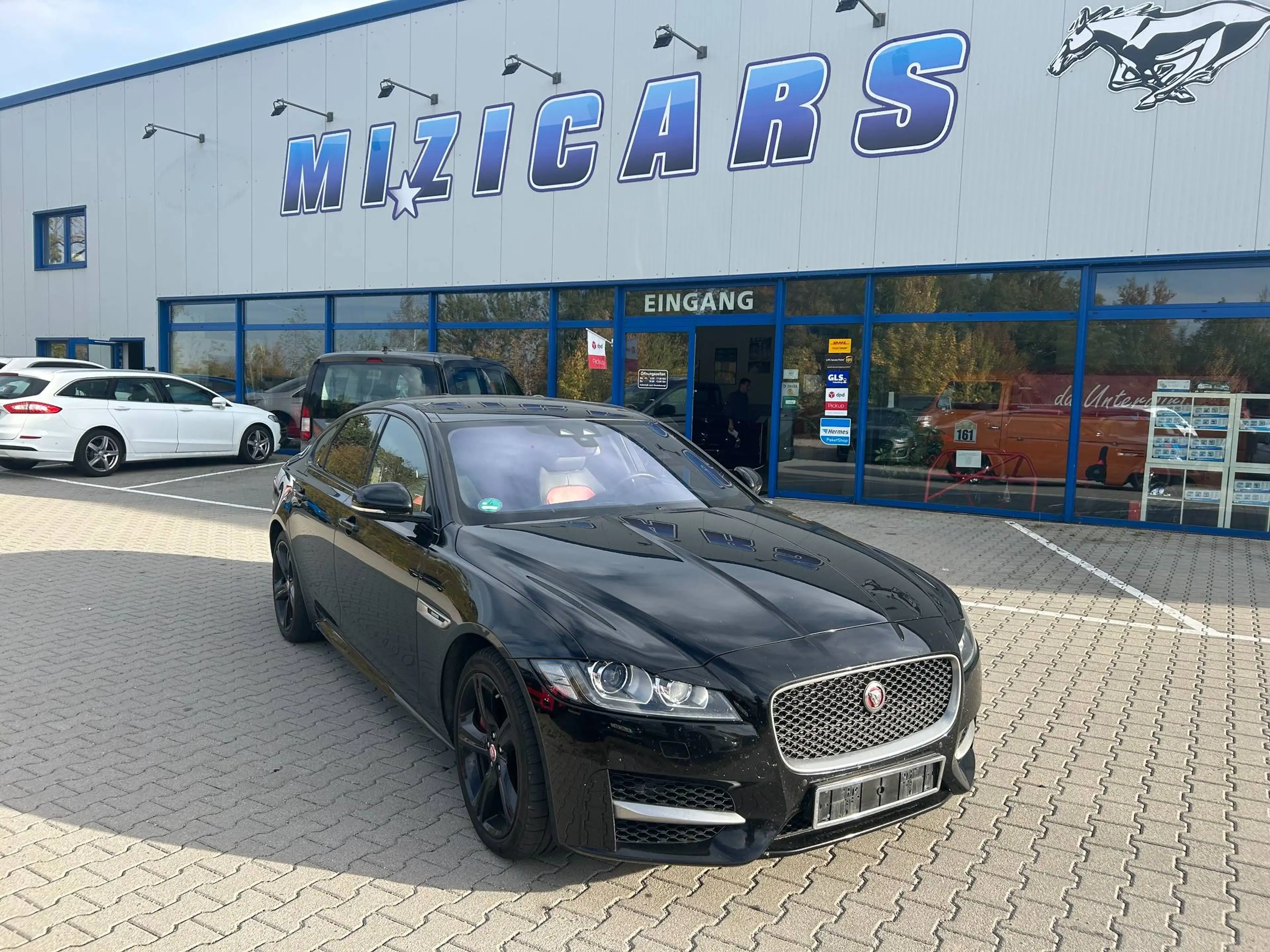 Jaguar XF XF Diesel 30d Aut. R-Sport Vollausstattung