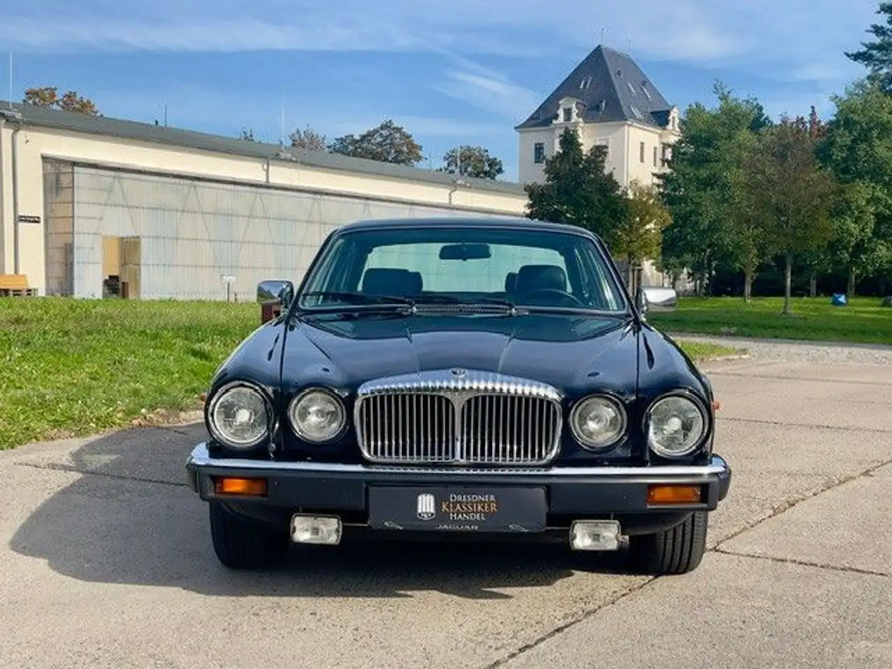 Jaguar XJ12 Daimler Double Six, dt. Ausl. Scheckheft, foto 3