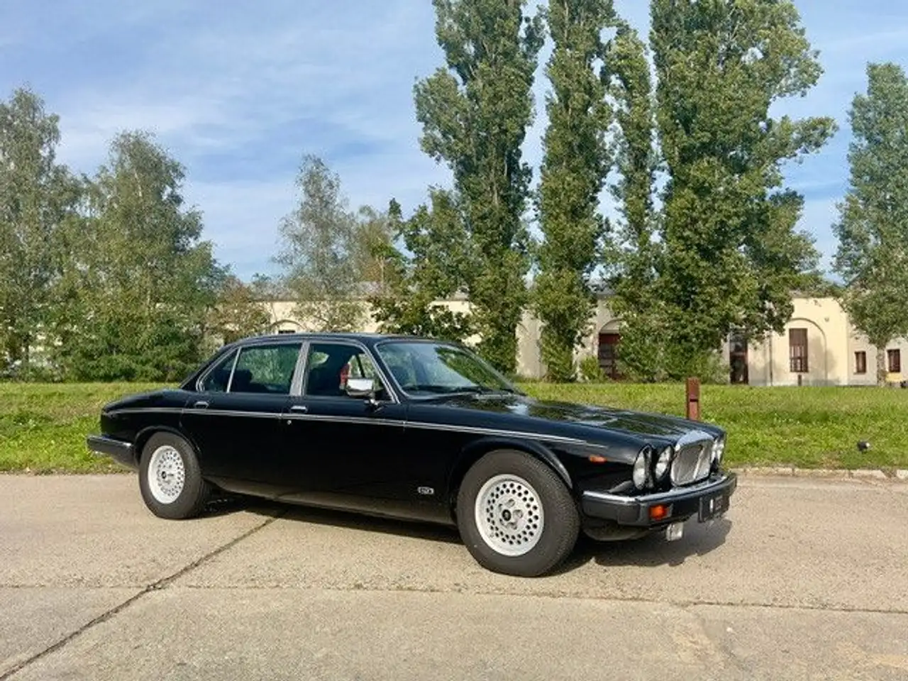 Jaguar XJ12 Daimler Double Six, dt. Ausl. Scheckheft, foto 10