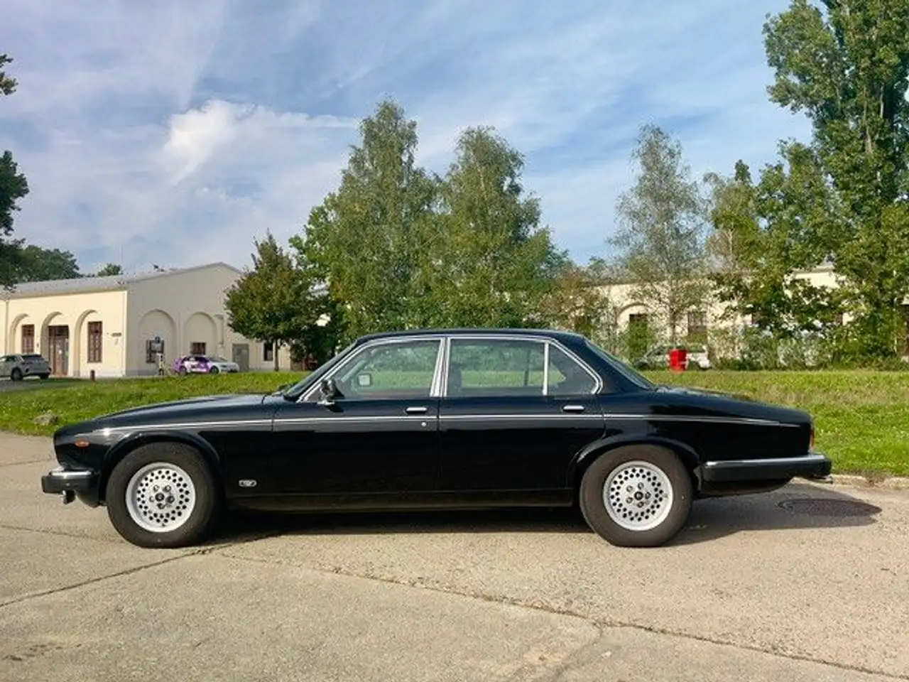 Jaguar XJ12 Daimler Double Six, dt. Ausl. Scheckheft, foto 4