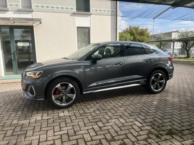 Audi Q3 Q 3 SPORTBACK 35 TFSI   DSG R 19 s line 150cv TELEC ANT+POSTER  MATRIX