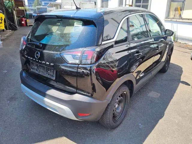 Opel Crossland X view 4