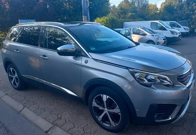 Peugeot 5008 Crossway 1,5 Blue HDi Aut Klima Navi AHK BC