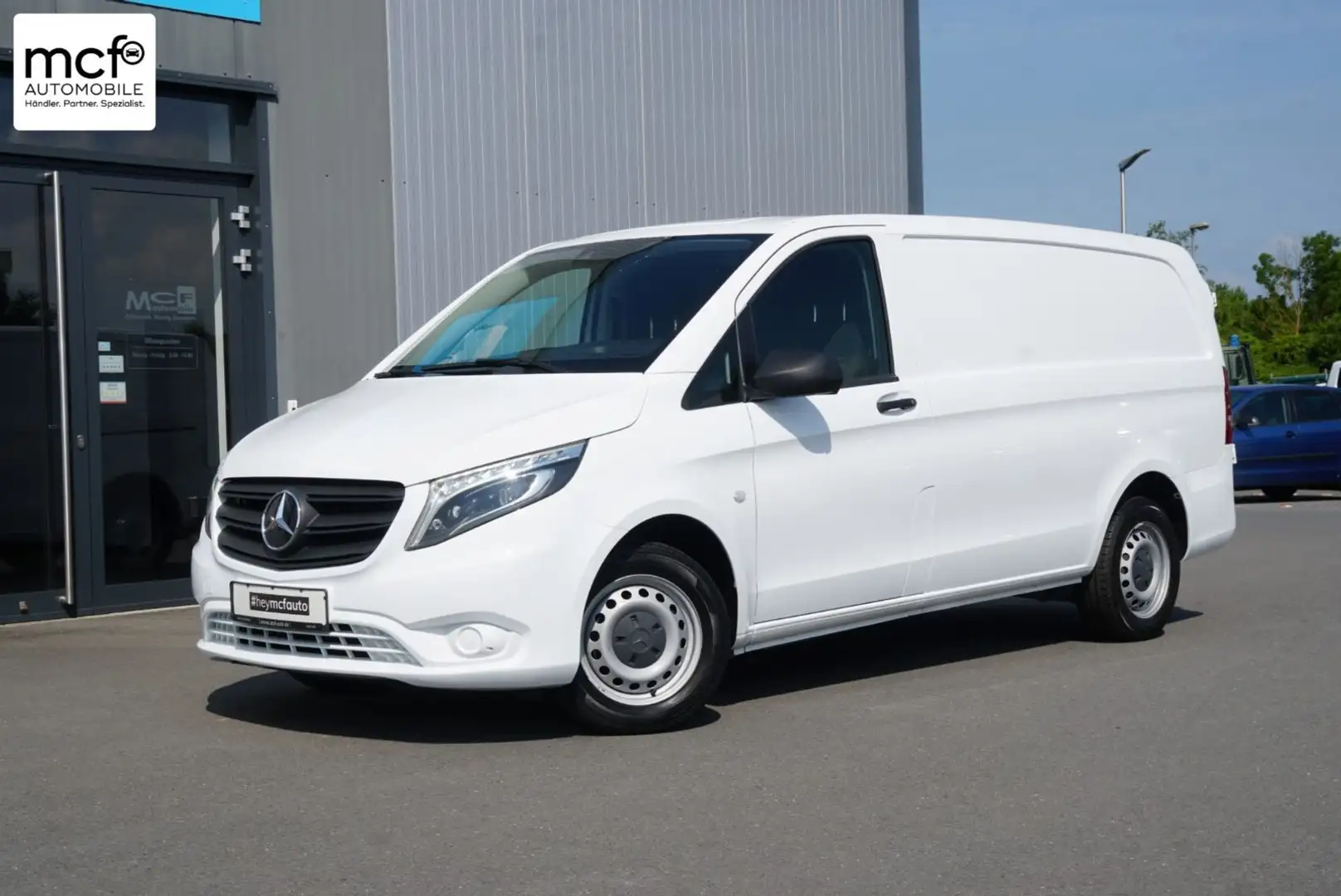 Mercedes-Benz Vito Kasten 116 CDI lang *LED*AHK*Standheizung* Blanco - 1