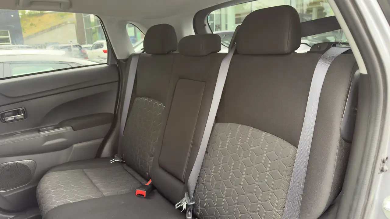 Mitsubishi RVR снимка Mitsubishi RVR