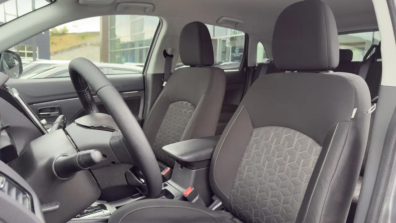 Mitsubishi RVR снимка Mitsubishi RVR