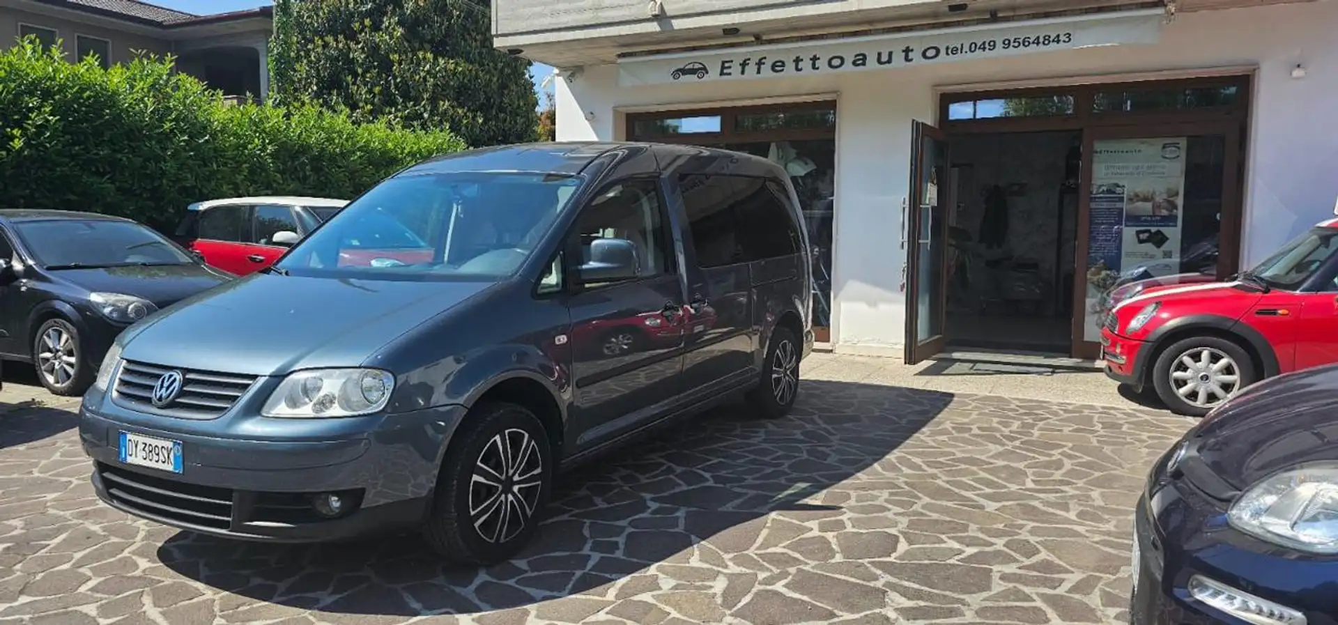 Volkswagen Caddy 1.9 TDI 105CV 5p. Life Gris - 1