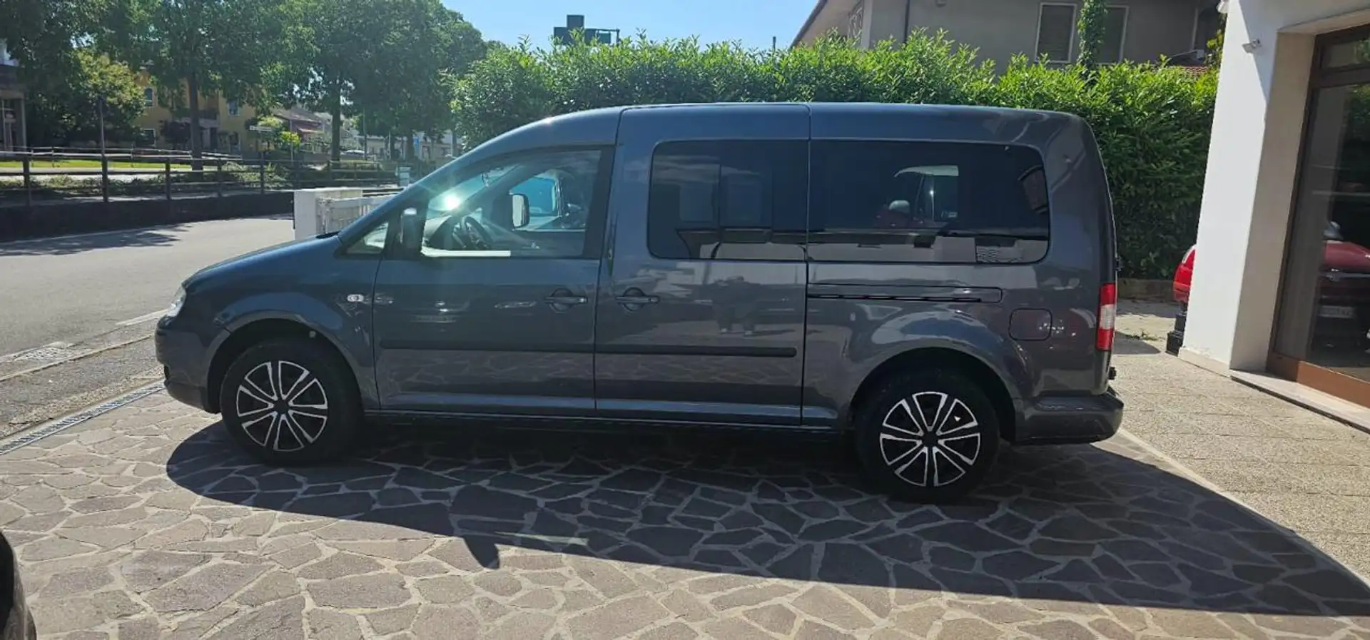 Volkswagen Caddy 1.9 TDI 105CV 5p. Life Gris - 2