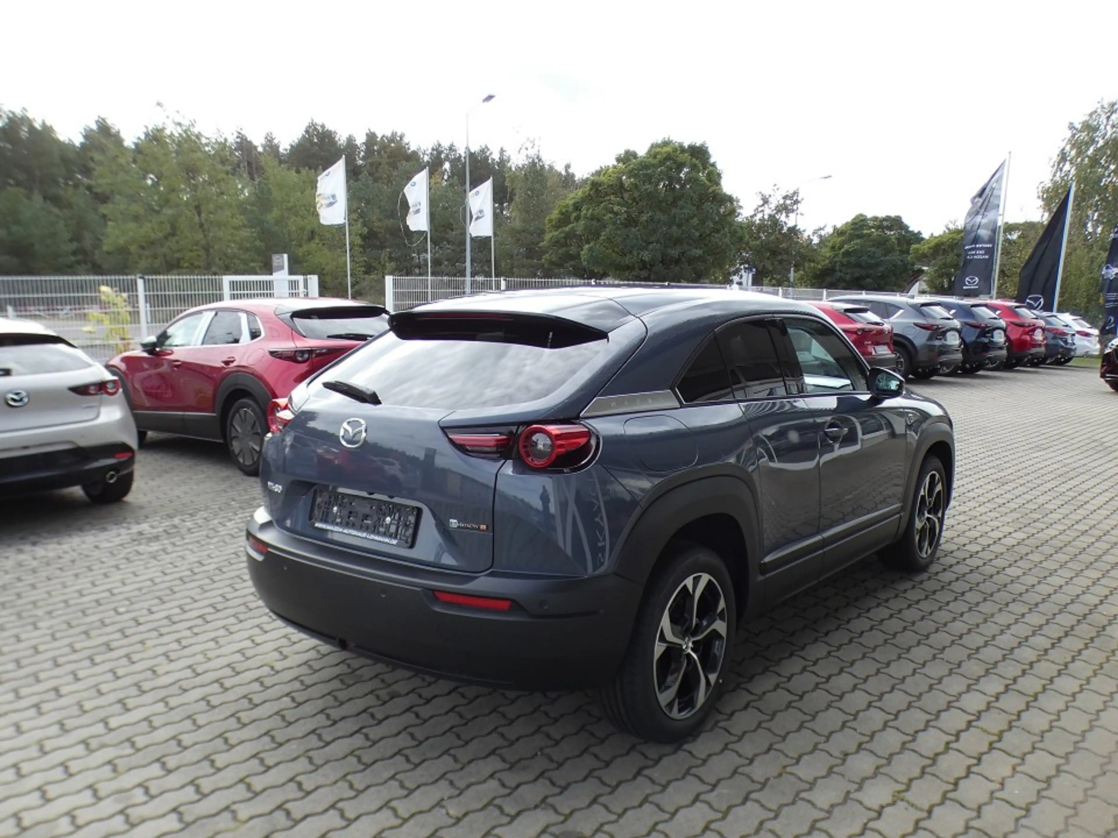 Mazda MX-30 e-SKYACTIV R-EV ADVANTAGE — photo 5