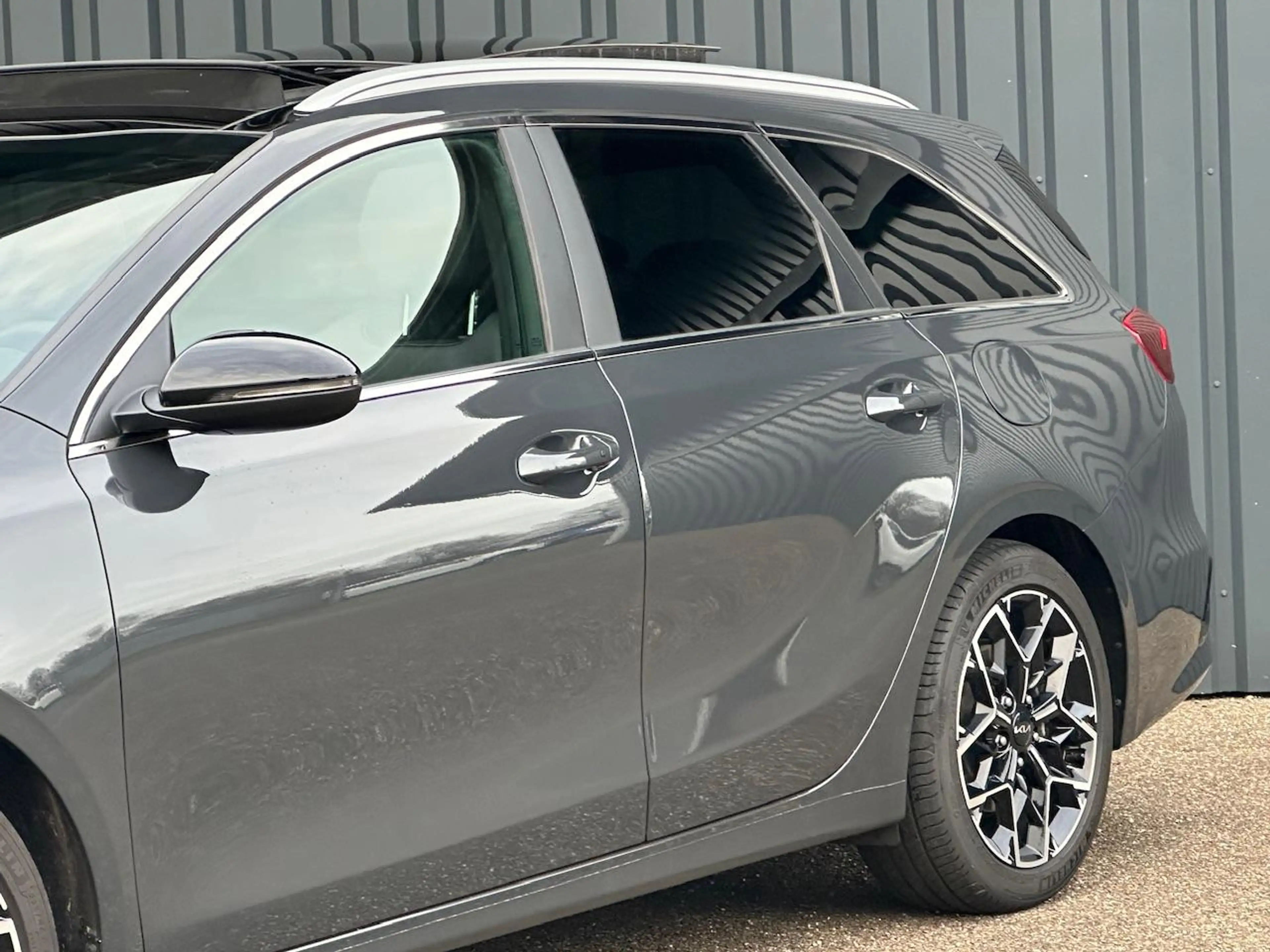 Kia Ceed SW / cee'd SW Sportswagon 1.5 T-GDi 140pk GT-PlusLine Panoramisc — photo 7