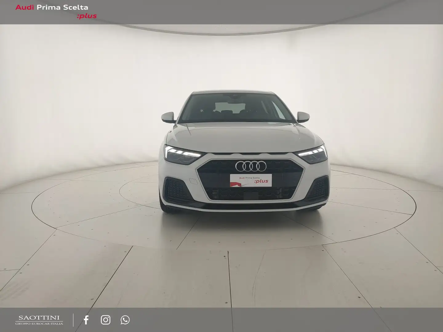 Audi A1 Sportback 25 1.0 TFSI Admired Advanced S tronic Bianco - 2