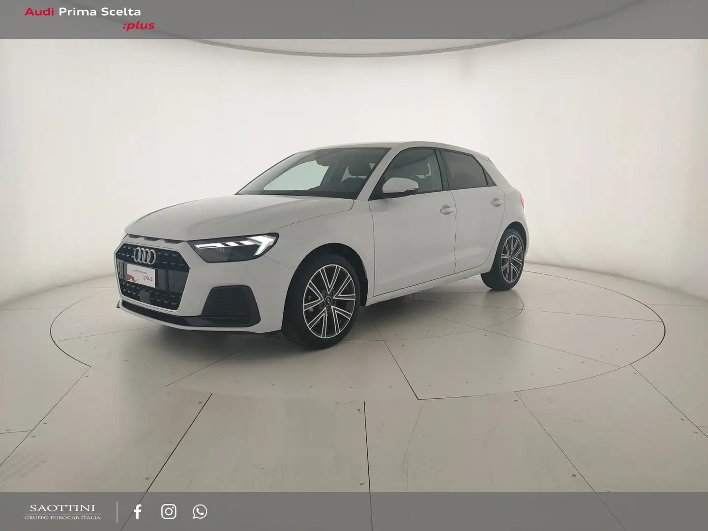 Audi A1 Sportback 25 1.0 TFSI Admired Advanced S tronic Bianco - 1