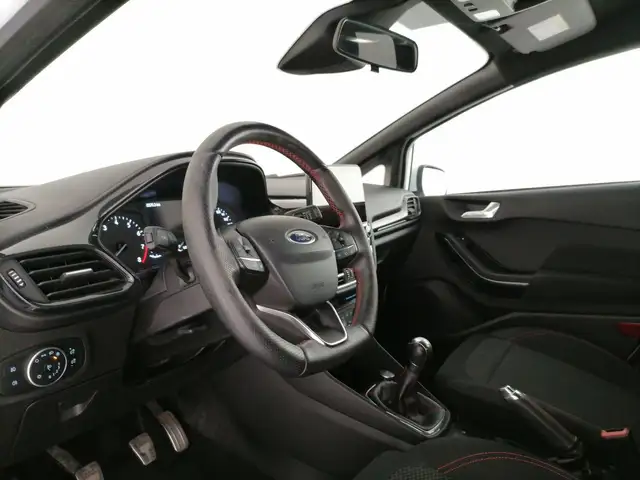 Ford Fiesta view 11