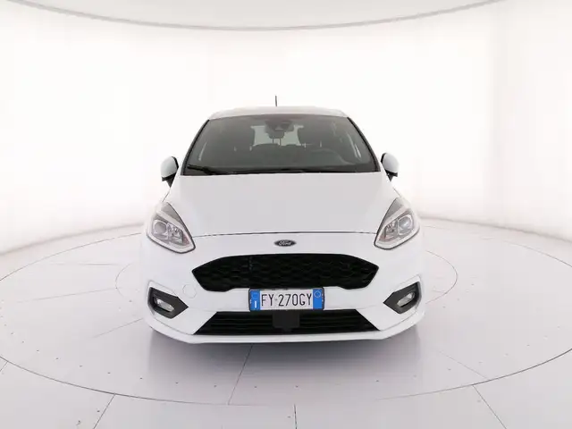 Ford Fiesta view 5