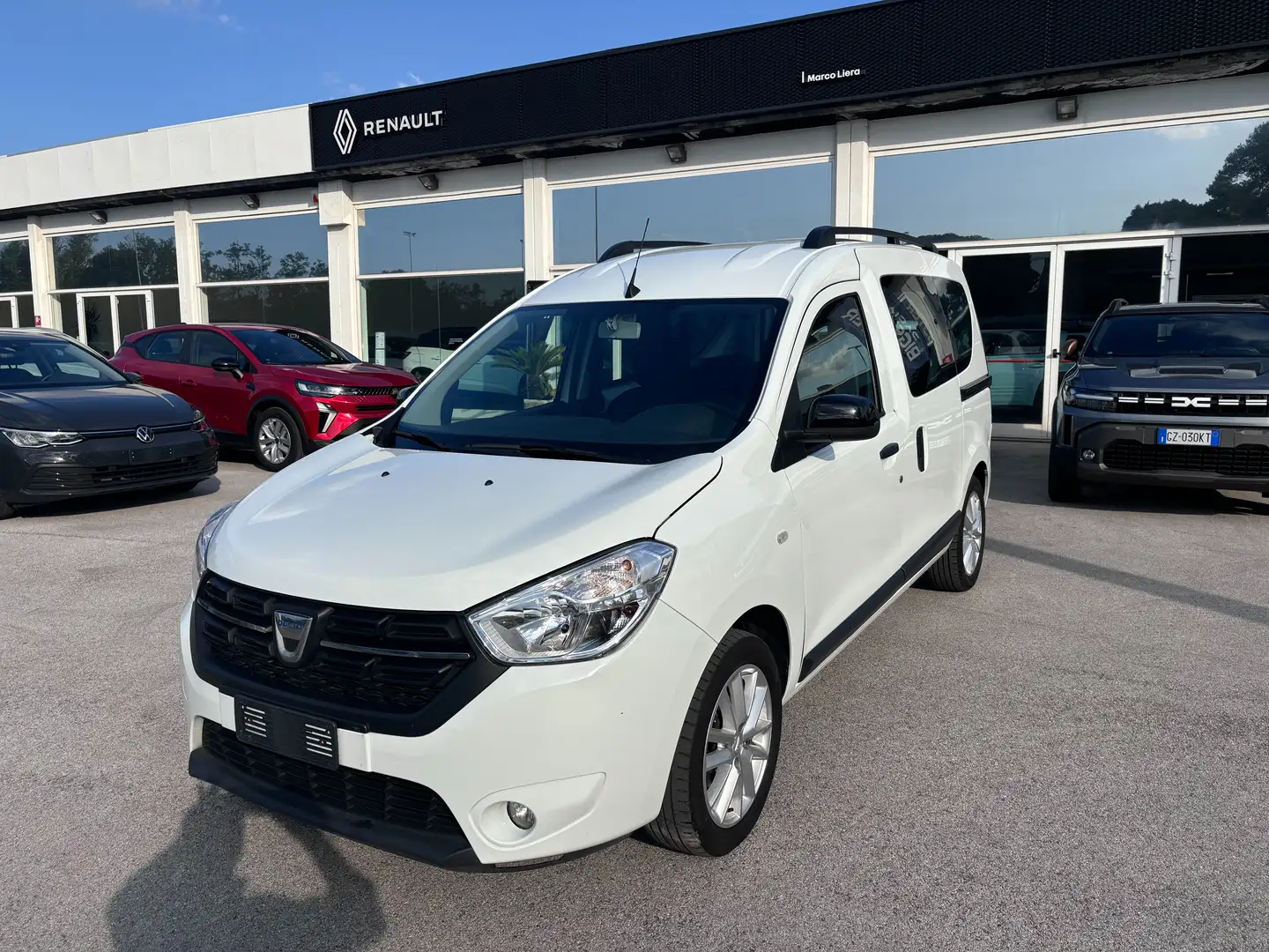 Dacia Dokker Dokker 1.5 blue dci Comfort s Blanco - 1