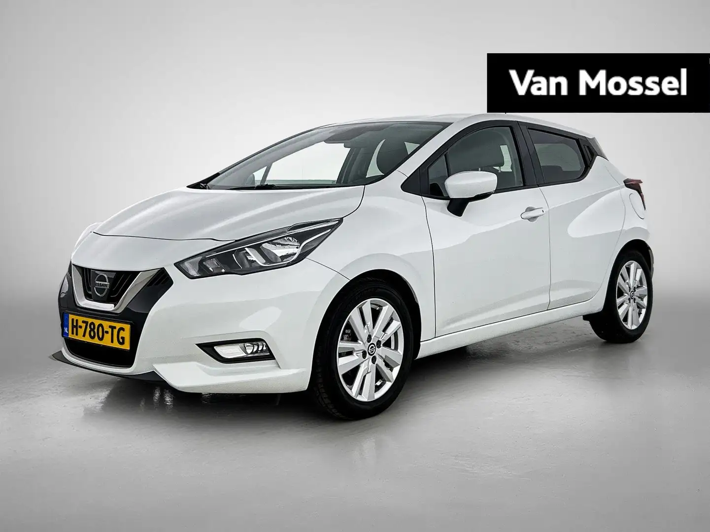 Nissan Micra 1.0 IG-T N-Connecta | LMV | Navigatie | PDC |  Cru Wit - 1