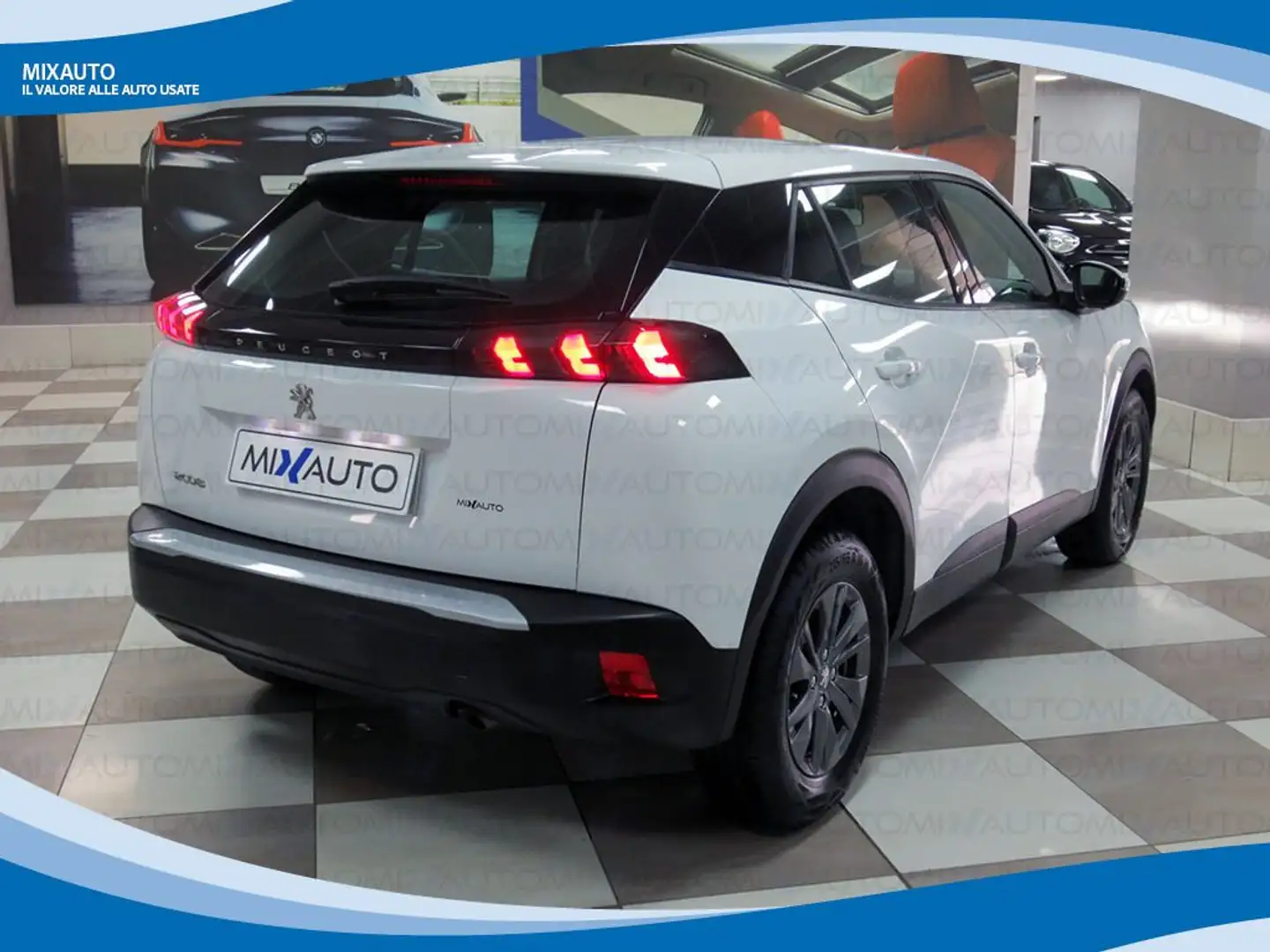 Peugeot 2008 1.2 PureTech 100cv Active EU6 Bianco - 2