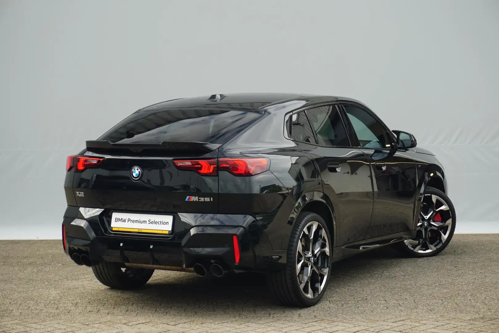 BMW X2 M35i xDrive M Sportpakket Pro 21'''/ Panoramadak / Zwart - 2