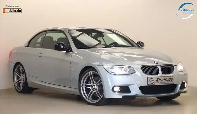 BMW 325 i LCI 3.0 218PS Cabrio Automatik M Paket Navi