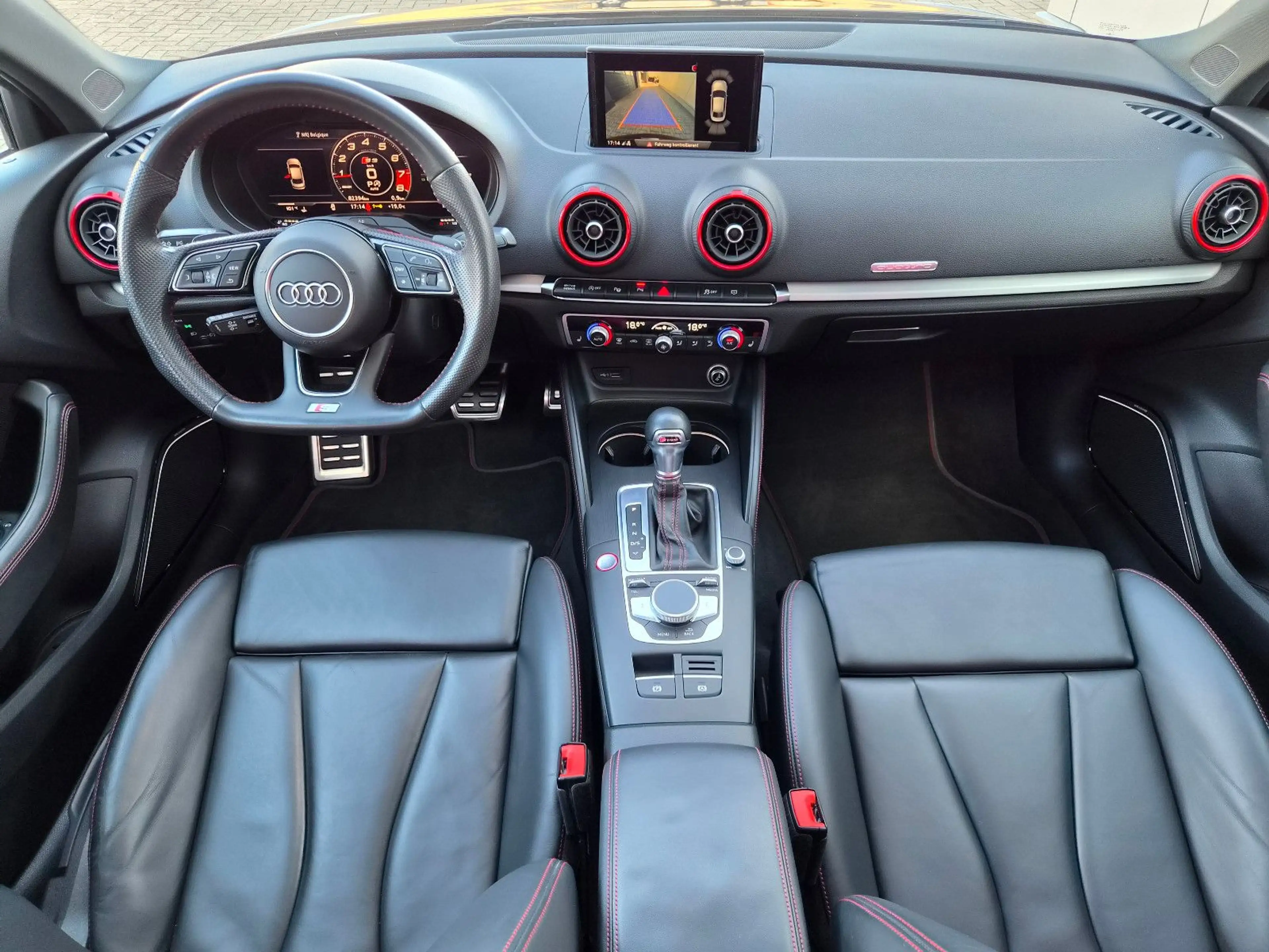 Audi S3 Lim. 2.0 TFSI quattro S-Tronic — photo 13
