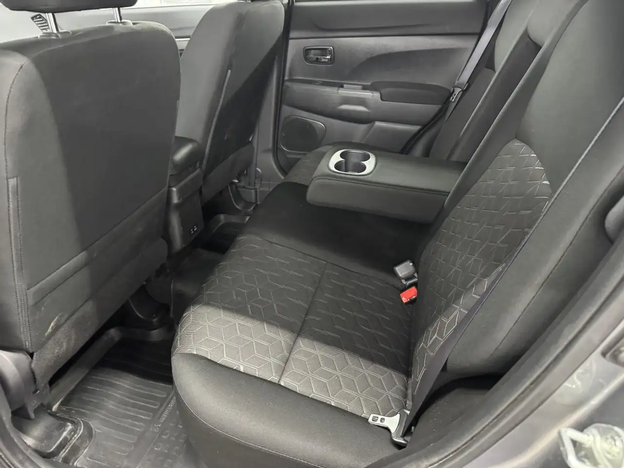Mitsubishi RVR снимка Mitsubishi RVR
