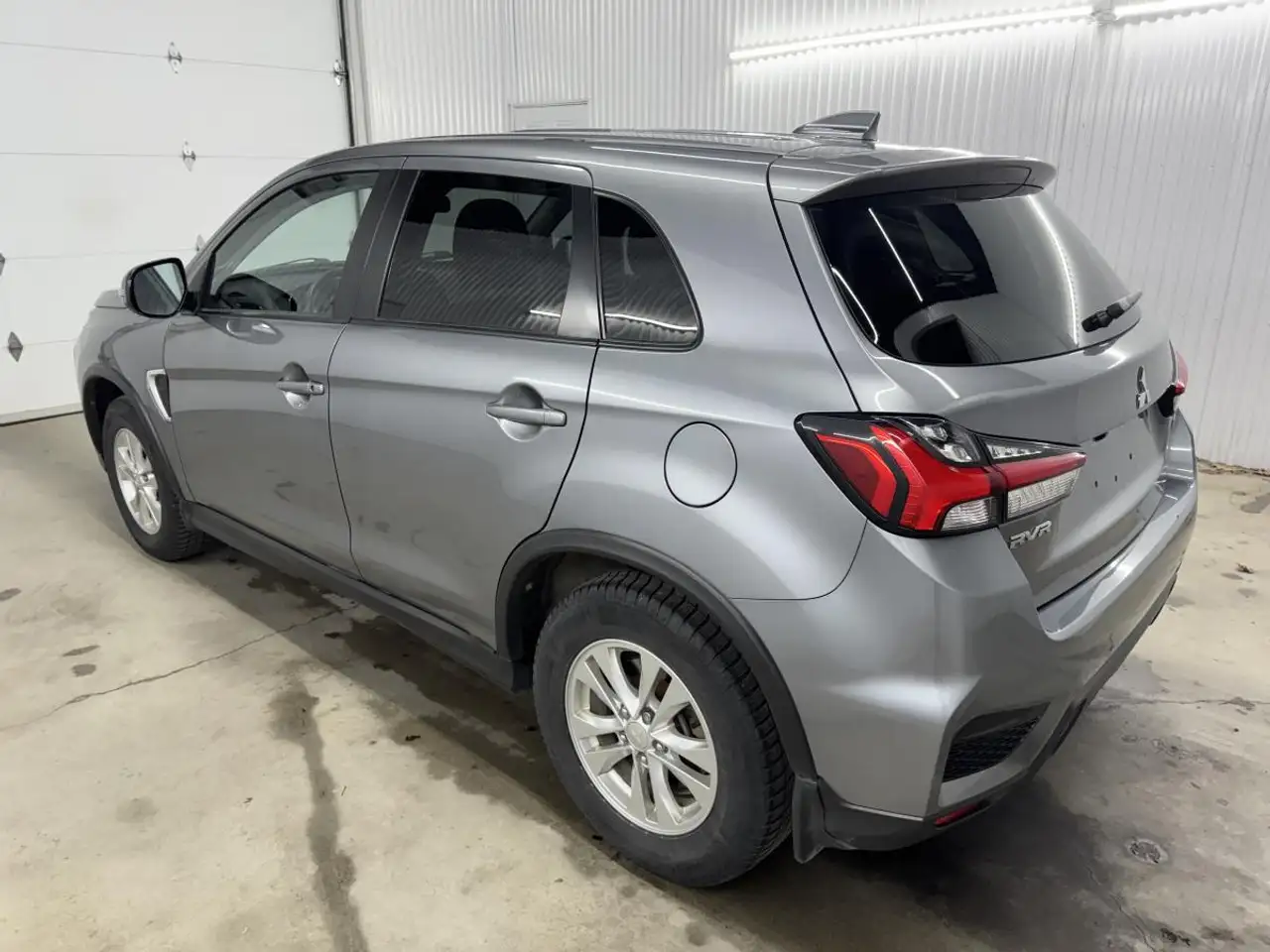 Mitsubishi RVR снимка Mitsubishi RVR