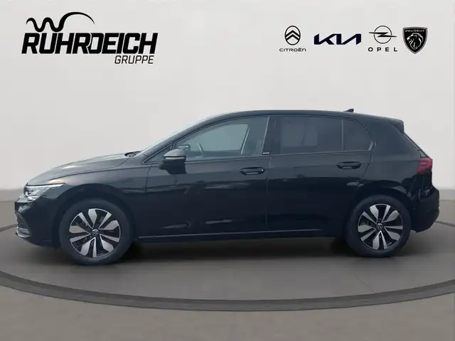 Volkswagen Golf view 2