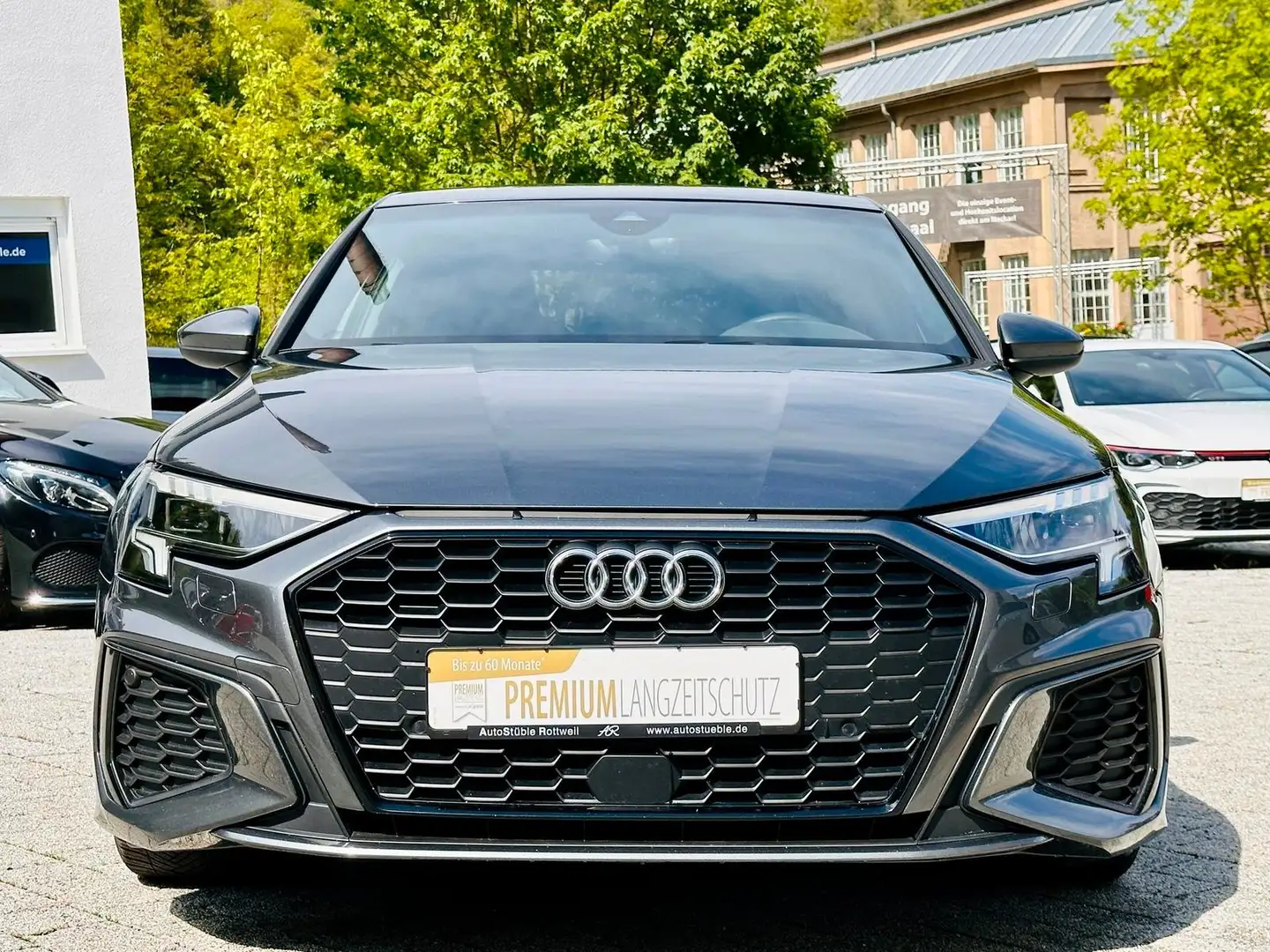 Audi A3 30 TDI S Line S-tronic PDach ACC Kamera 18" Gris - 2