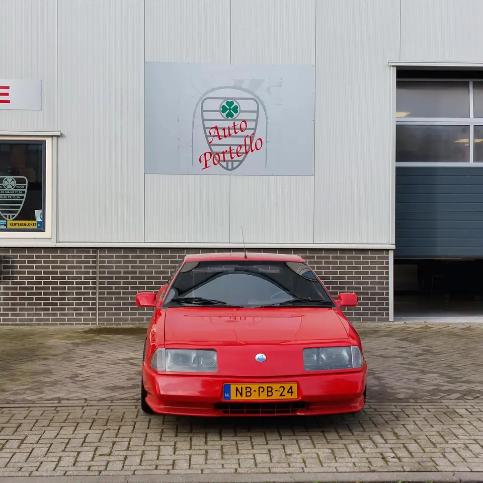 Renault Coupe Alpine 2.5 V6 Turbo, foto 2