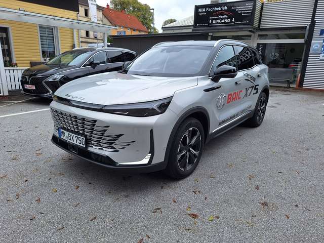 Imagine BAIC Beijing X75 1.5 T-GDI Pano, 360° Kamera, Massage