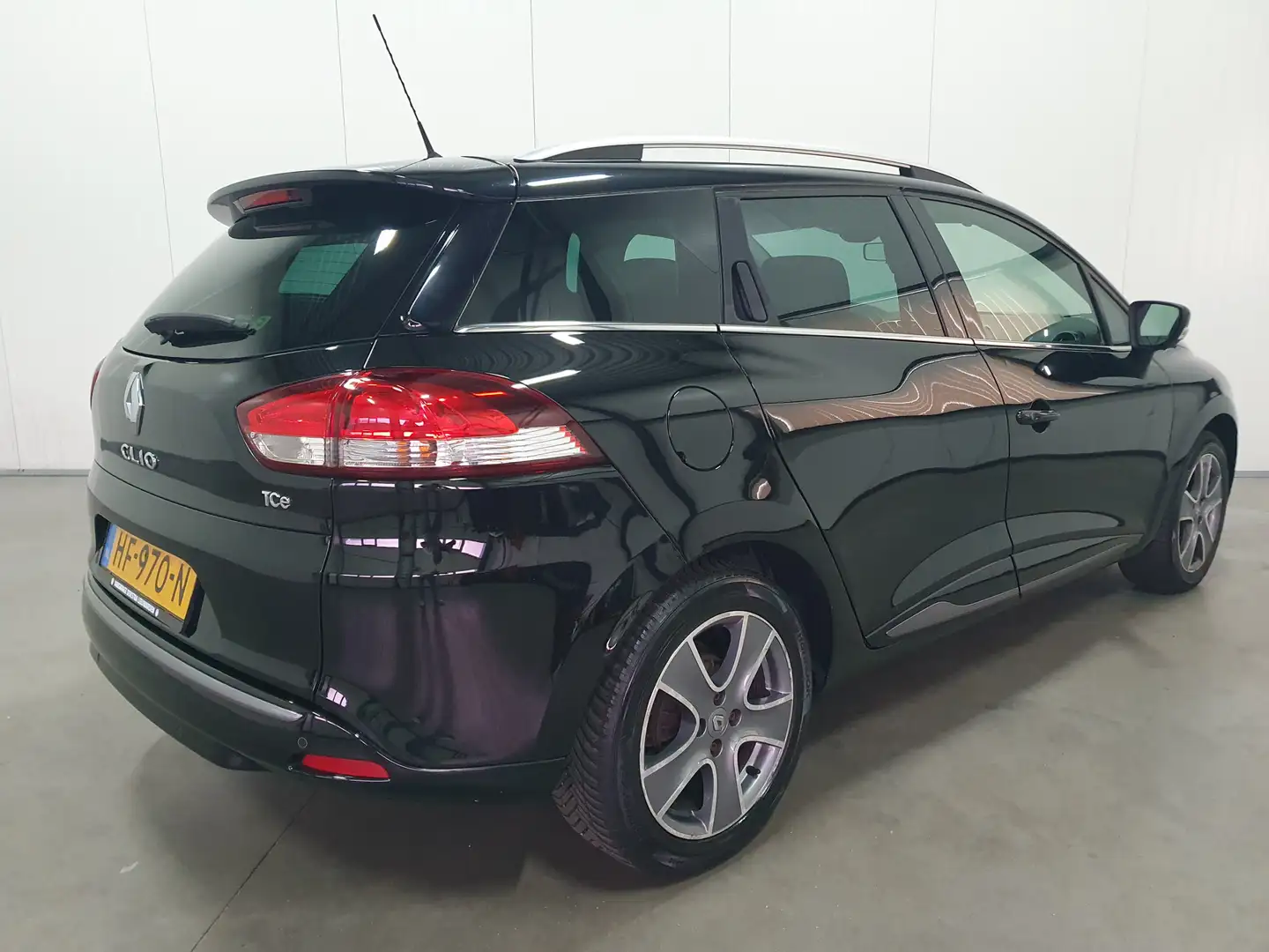 Renault Clio Estate 0.9 TCe Night&Day NAVI/PDC/AIRCO/CRUISE/LMV Noir - 2