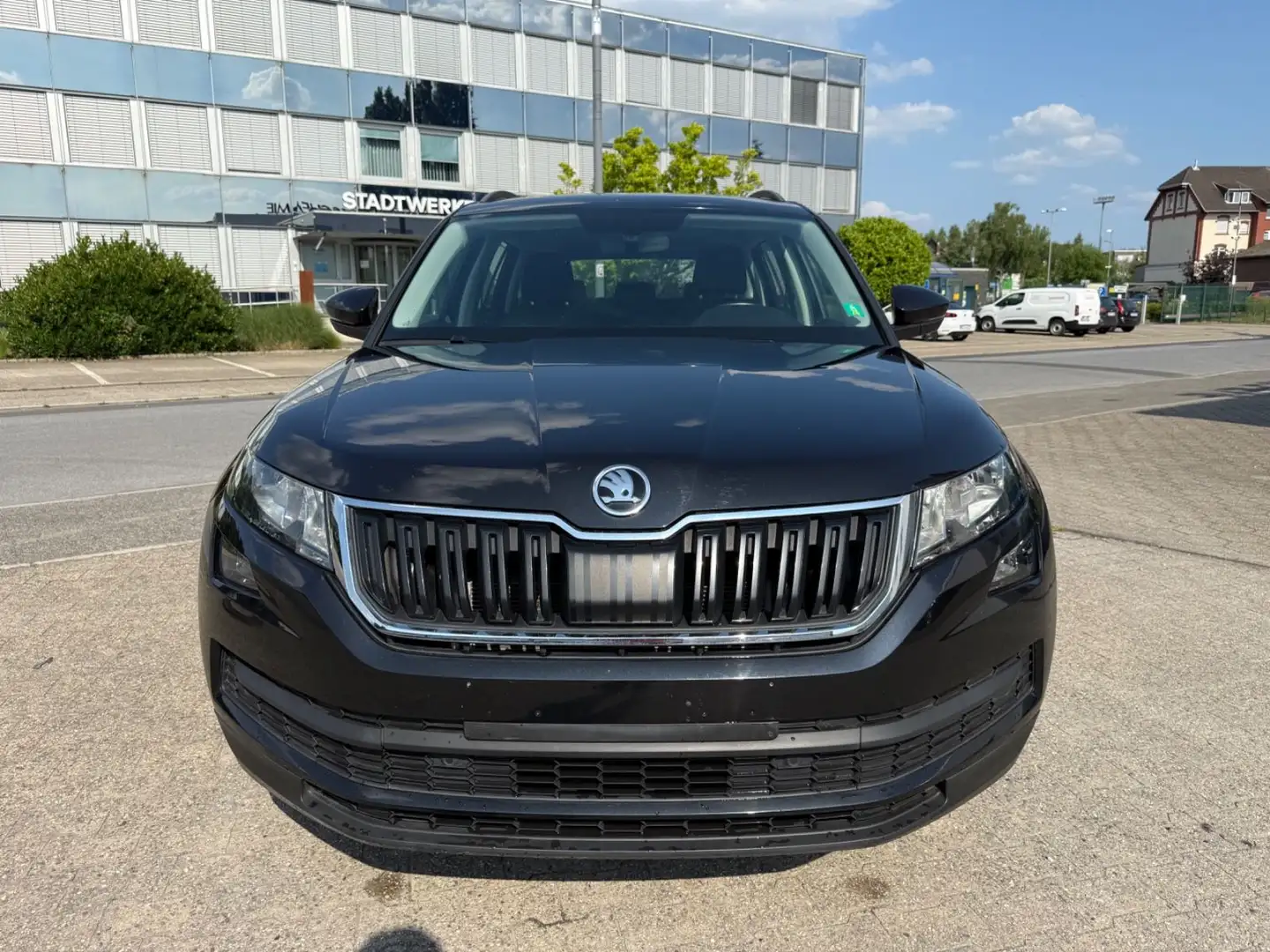 Skoda Kodiaq 1.4 TSI  DSG:Kamera,Navi,AHK, 13-Netto Schwarz - 2