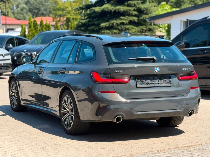 BMW 320 3 Touring 320 d xDrive M Sport — photo 2