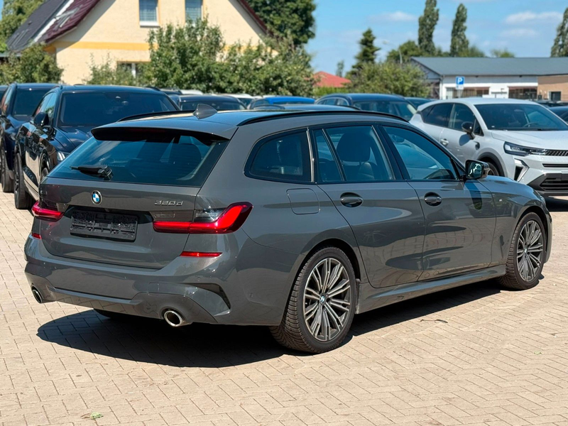 BMW 320 3 Touring 320 d xDrive M Sport — photo 4