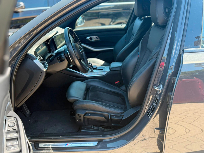 BMW 320 3 Touring 320 d xDrive M Sport — photo 9